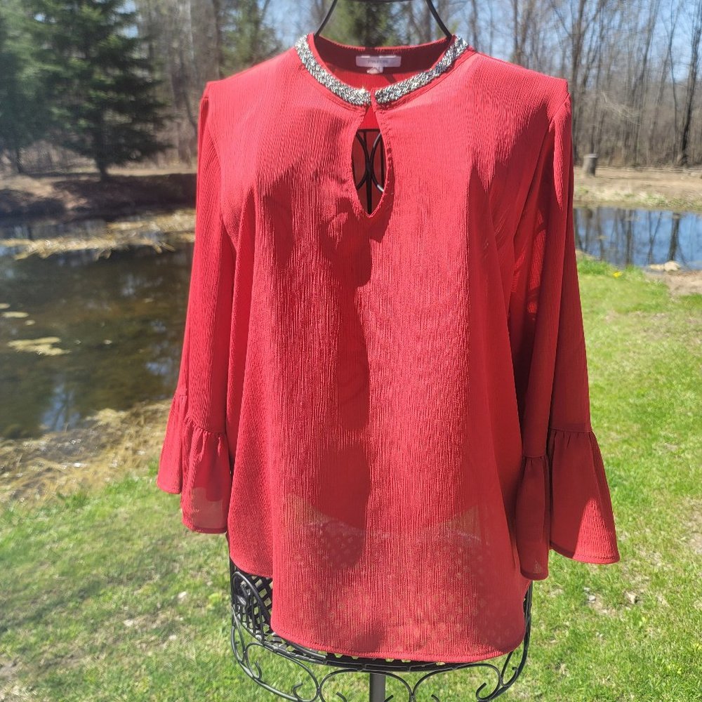 $3/33 Maurices red top, ornate collar, flounce sleeve, size L